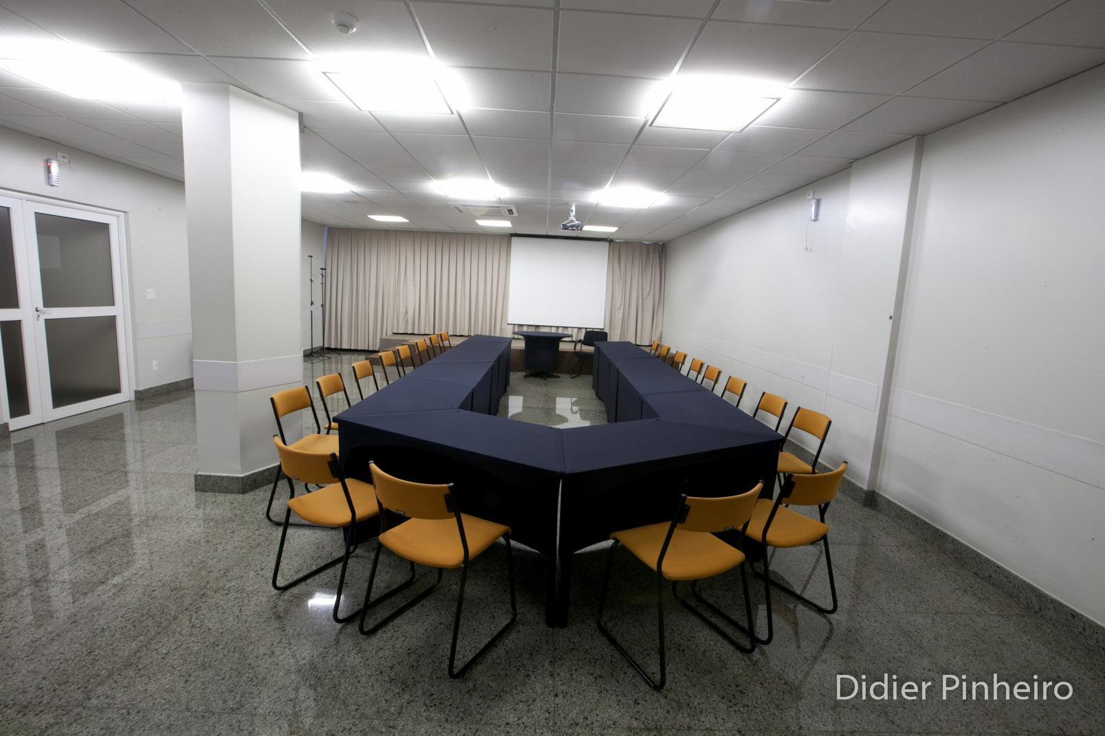 Oitis Hotel Goiania Luaran gambar
