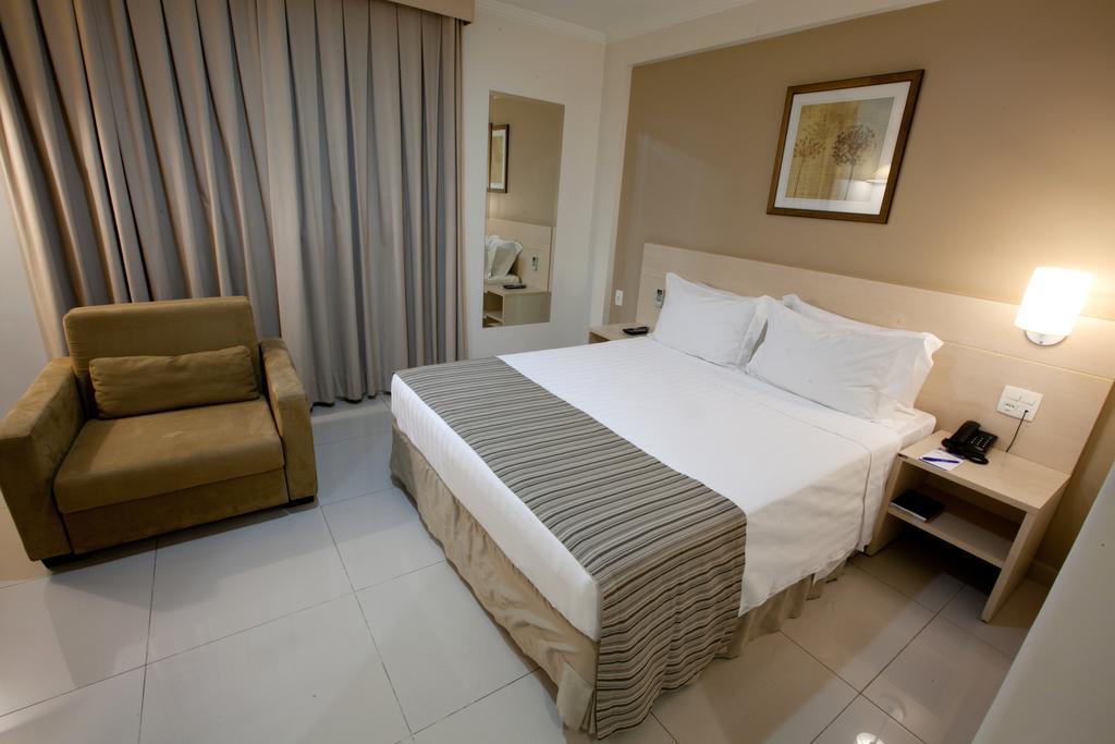 Oitis Hotel Goiania Luaran gambar
