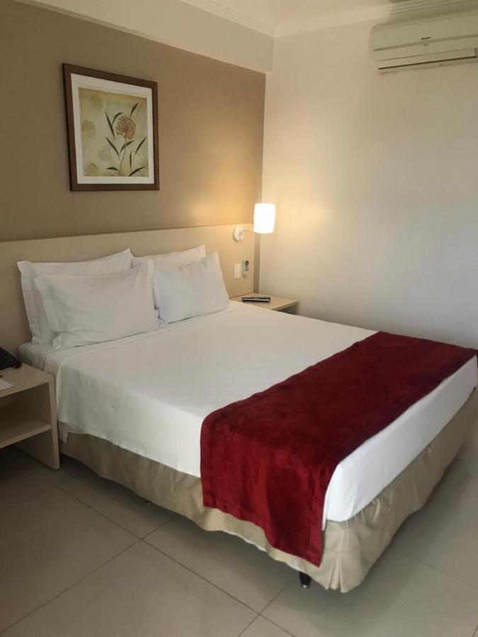 Oitis Hotel Goiania Luaran gambar